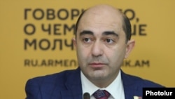 «Լուսավոր Հայաստան» խմբակցության ղեկավար Էդմոն Մարուքյան