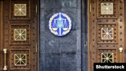 Чотирьох суддів Окружного адміністративного суду Києва викликали до Генеральної прокуратури для вручення підозри та на допит 2 серпня