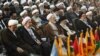 مراسم معارفه علی عباسی (نفر دوم از چپ) به عنوان رئیس جدید جامعه المصطفی در آبان ۹۷