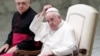 Vatican: Angajaţii care se opun vaccinării riscă să își piardă jobul