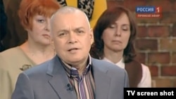 Controversial pro-Kremlin TV anchor Dmitry Kiselyov is heading Rossia Segodnya, which is reportedly planning a major international expansion. (file photo)