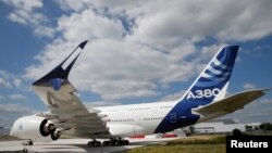 Airbusov avion A380, fotoarhiv