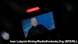 «Вже другий рік президентства пана Зеленського, і ми бачимо, що всі ці розмови про «мір», про припинення війни, всі ці «мірні» ініціативи – це чергова бульбашка», – сказав Турчинов
