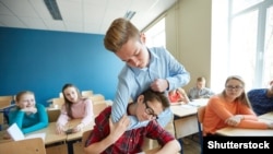 O problemu vršnjačkog nasilja razgovarali smo s mladima u Beogradu, Zagrebu, Podogorici i Mostaru.