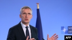 Столтенберг привітав швидку реакцію союзників на спалах коронавірусу