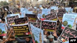 تحريک لبيک پروسږ کال د فرانس په يوه مجله کې د پېغمبر اسلام د خاکو خپرېدو پرضد احتجاج پېل کړی وو. (انځور: ارشیف)