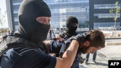 Jedno u nizu hapšenja osumnjičenih za podstrekivanje na terorizam na Kosovu