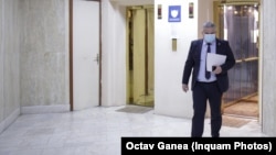 Senatorul PSD Florian Bodog susține că nu a făcut nimic ilegal, dar a pus într-un cont aflat la dispoziția DNA prejudiciul stabilit de procurori 