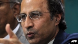 حفیظ شیخ وايي د پور ورکولو شرطونه یې اسانه کړي
