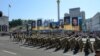 Порошенко доручив провести військовий парад на День незалежності 