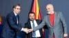 Predsednik Srbije Aleksandar Vučić, tadašnji makedonski premijer Zoran Zaev i albanski premijer Edi Rama posle potpisivanja dokumenata tokom Skopskog ekonomskog foruma o regionalnoj saradnji u Skoplju, 29. jula 2021.