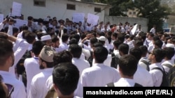 د جهانزېب کالج زده کوونکي. ارشیف- انځور
