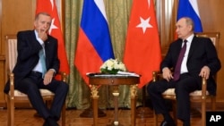 Ռեջեփ Թայիփ Էրդողանը և Վլադիմիր Պուտինը, արխիվ: