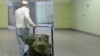 Russia -- Food handler at Butyrka Remand Prison, Moscow, 07Apr2011