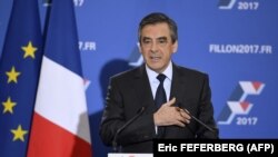 Fijon se zalaže za smanjenje javne potrošnje, zaustavljanje imigracije i bliže odnose s Moskvom