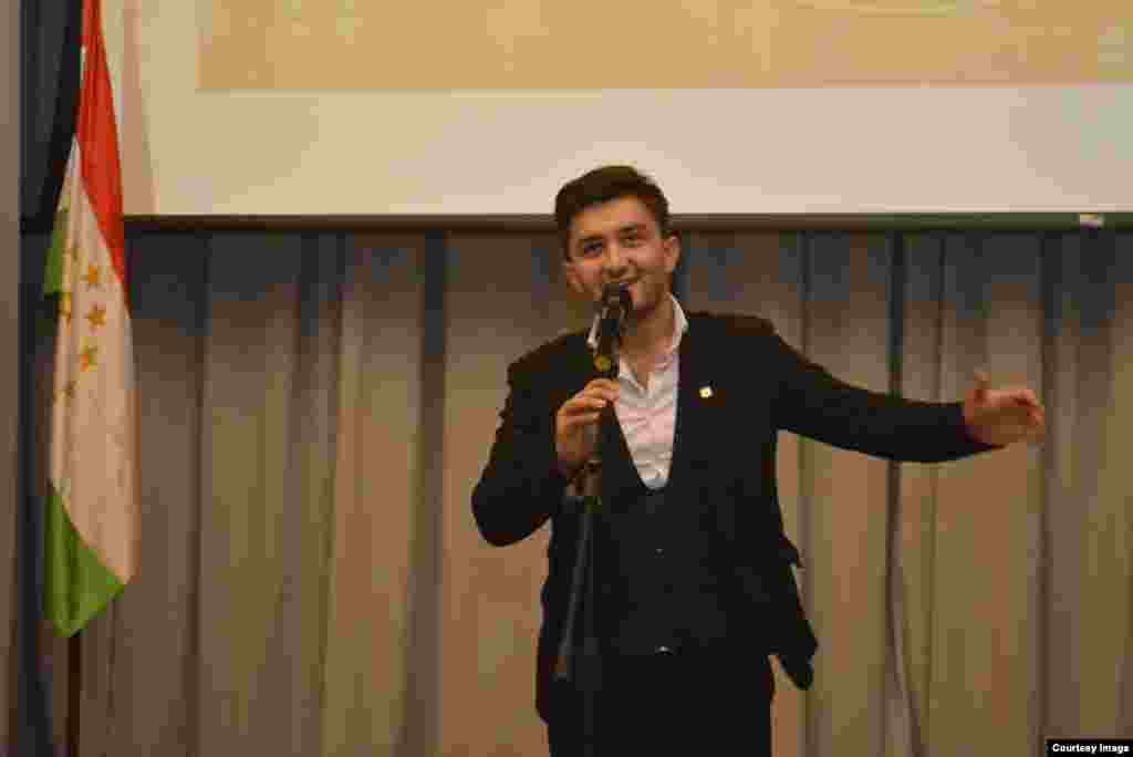 Мулоқоти сафири Тоҷикистон Имомуддин Сатторов бо донишҷӯёни тоҷики мактабҳои олии Русия