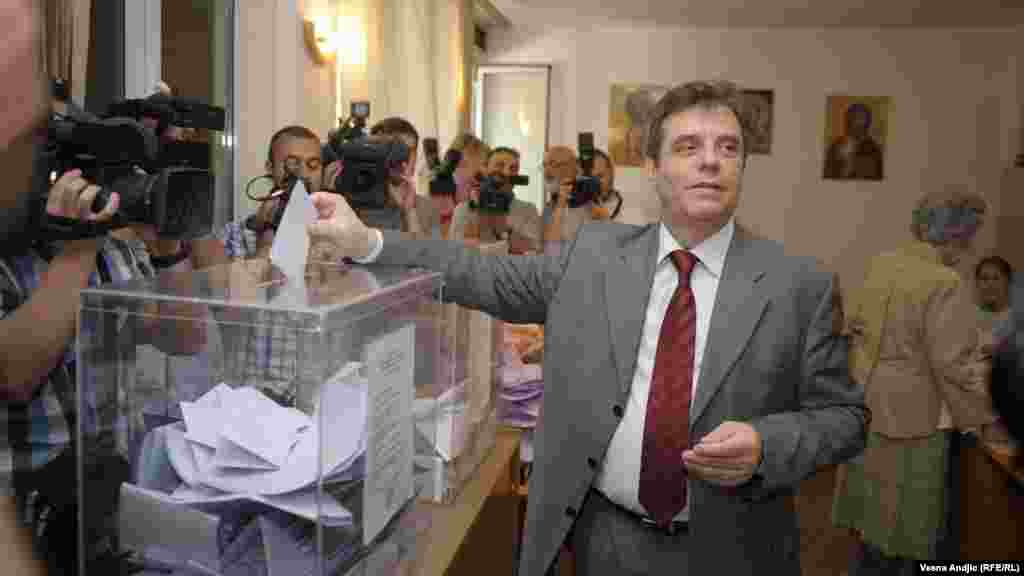 Kandidat Demokratske stranke Srbije Vojislav Koštunica