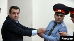 Armenia - Vartan Sedrakian, a former presidential candidate, is handcuffed at a Yerevan court after receiving a 14-year jail sentence, 23Sep2013.