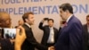 Președintele Franței, Emmanuel Macron și omologul său din Venezuela, Nicolas Maduro se întâlnesc în Sharm El-Sheikh, 7 noiembrie.