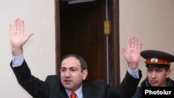 «Հայկական ժամանակ» օրաթերթի գլխավոր խմբագիր Նիկոլ Փաշինյան