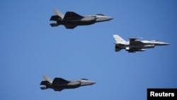 Літаки F-16