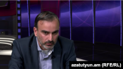 Ժիրայր Սեֆիլյանը «Ազատության» տաղավարում, 6-ը մայիսի, 2015թ․