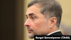 Владислава Суркова називають куратором угруповань «ДНР-ЛНР»