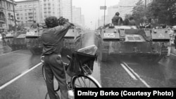 Танки у центрі Москви. 19 серпня 1991 року