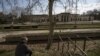 Московский состав прекратил ходить в конце марта, когда специалисты из России приступили к ремонту абхазской железной дороги