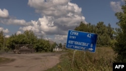 Артюх розповів, що місцевих жителів у 5-кілометровій зоні фактично не лишилось.