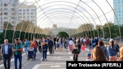 Казакстандын борбору Нур-Султан шаары. Иллюстрациялык сүрөт.