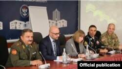 Հայաստանում ԱՄՆ-ի դեսպան Լին Թրեյսիի գլխավորած պատվիրակությունը ՊՆ պաշտպանական ազգային հետազոտական համալսարանում, 20-ը նոյեմբերի, 2019թ.