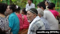 Тошкентдаги истироҳат боғида концерт, 21 июль, 2015 (иллюстратив сурат)