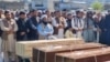 په سوات کې د هغو ولسي وګړيو جنازه چې د پاکستاني پوځ په ډرون برید کې وژل شوي دي