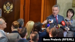 "Ni Crna Gora, ni Zapadni Balkan nije teren na kojem se može eksperimentisati", riječi su Mila Đukanovića.