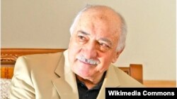 Фетхуллах Гүлен