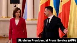 Зустріч президентів Молдови та Україні Маї Санду (л) і Володимира Зеленського, січень 2021 року
