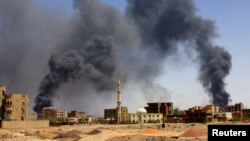 Capitala Sudanului, Khartoum, e de două luni scena luptelor violente între armată și gruparea paramilitară RSF. Imagine din 1 mai 2023