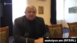 Նոտարական պալատի նախկին պետ, այժմ Վանաձորի քաղաքապետ Մամիկոն Ասլանյան
