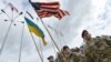 У США тепло вітали піхотинців, які повернулись з України