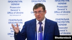Луценко: прийде час, коли ми посадимо всіх, хто відповідає за насильство на Майдані