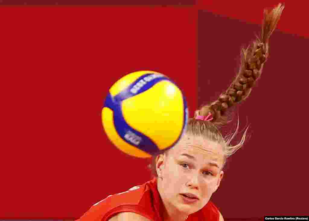 Росіянка Аріна Федоровцева під час волейбольного матчу Олімпійський комітет Росії – Аргентина в жіночій групі B. Токіо, Японія, 27 липень 2021 року