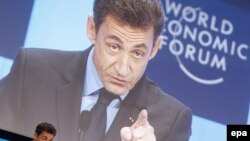 Франция президенти Николя Саркози Давостогу форумдун ачылышында сүйлөөдө. 27-январь 2010