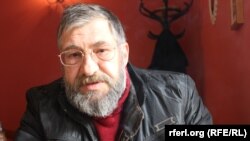 Деян Енев