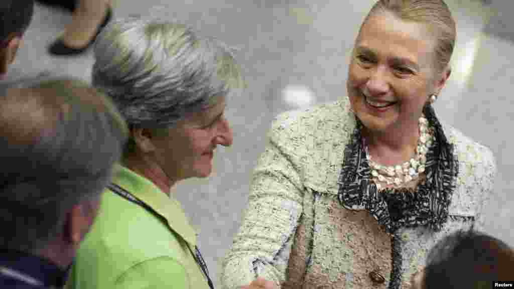 BiH - Američka državna sekretarka Hillary Clinton u Sarajevu, 30. oktobar 2012. Foto: REUTERS / Saul Loeb