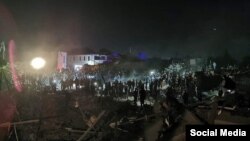 Ганжа шаарында 17-октябрга караган түнү тартылган сүрөт. 